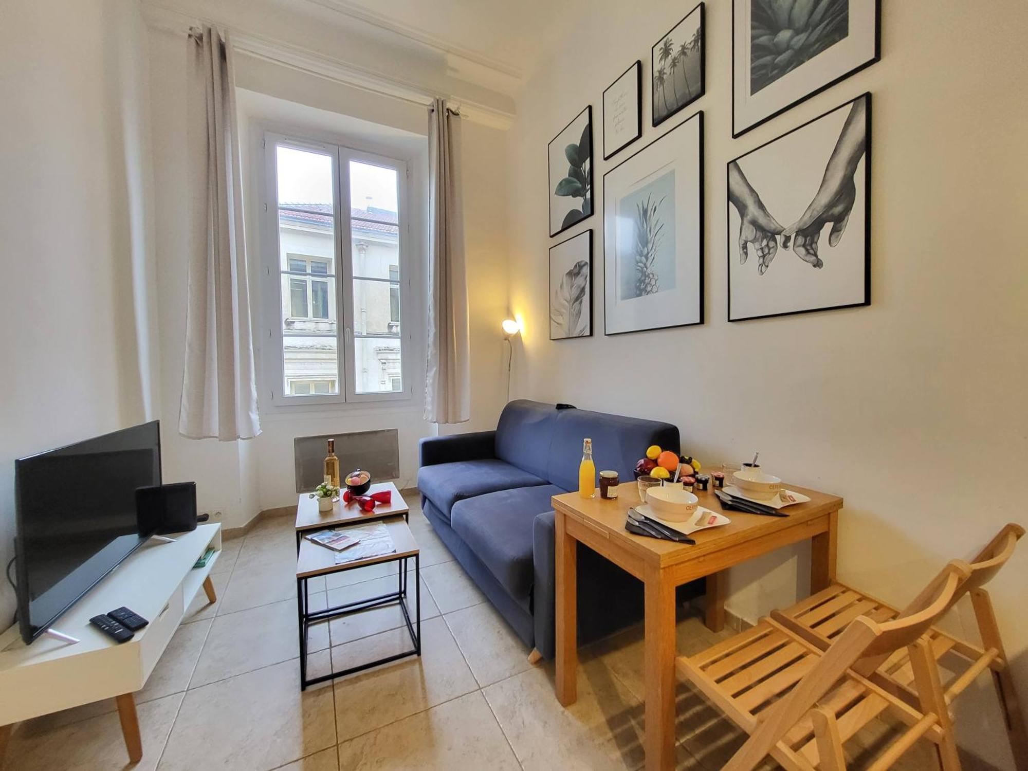 Au Coeur Du Vieux-nice - Plages - Mezzanine - 3 Personnes - A Pied! * Nizza
